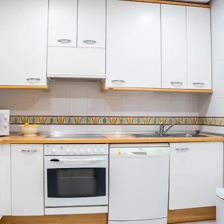 Salt & Garden Apartment *